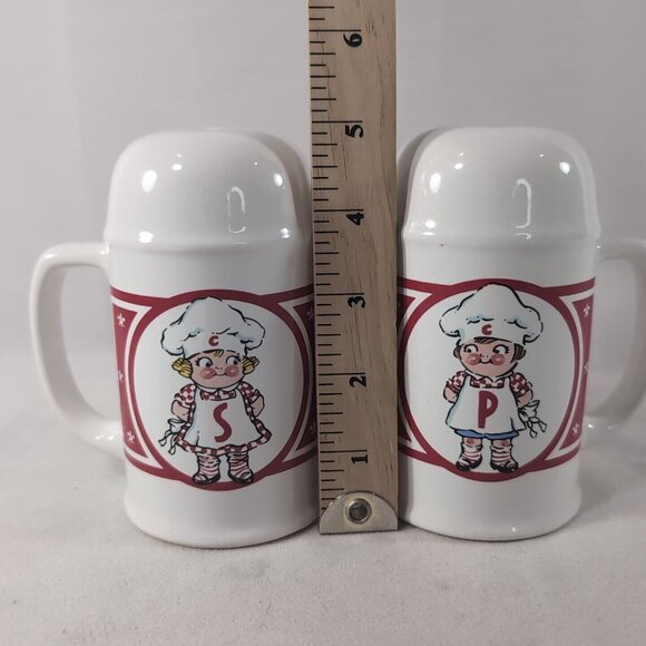 Campbell's Soup 1990 Kids Salt & Pepper Shaker Red White Vintage Ceramic - Picture 7 of 11